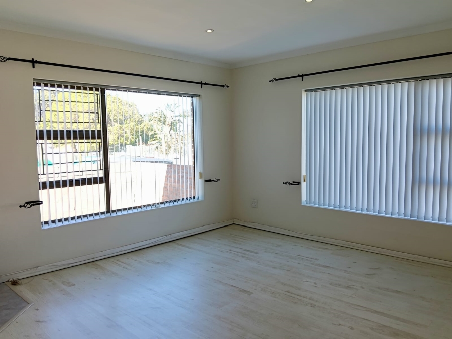 To Let 4 Bedroom Property for Rent in Vermont Western Cape